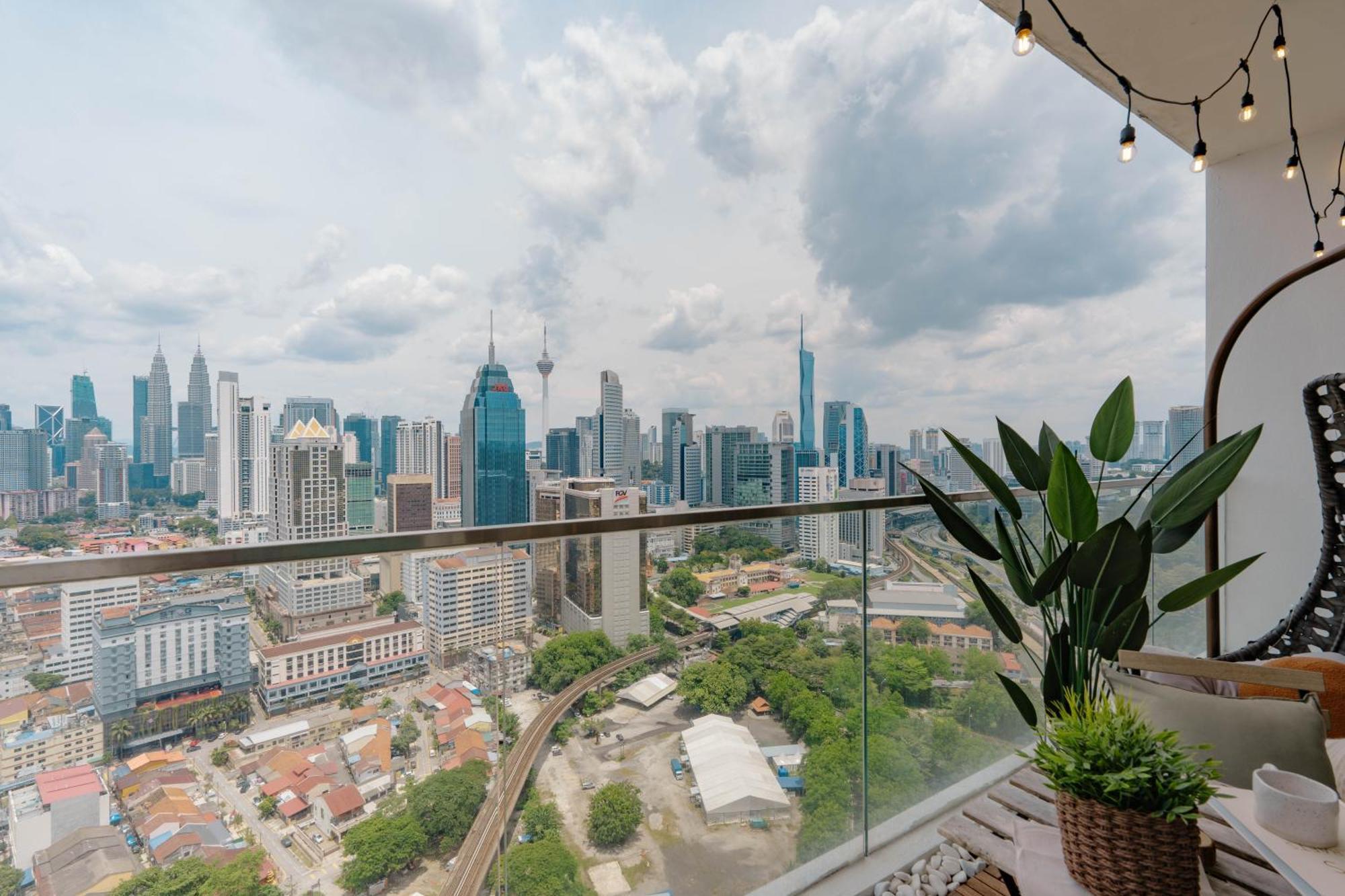 Suites & Residences @ Regalia By Plc Κουάλα Λουμπούρ Εξωτερικό φωτογραφία